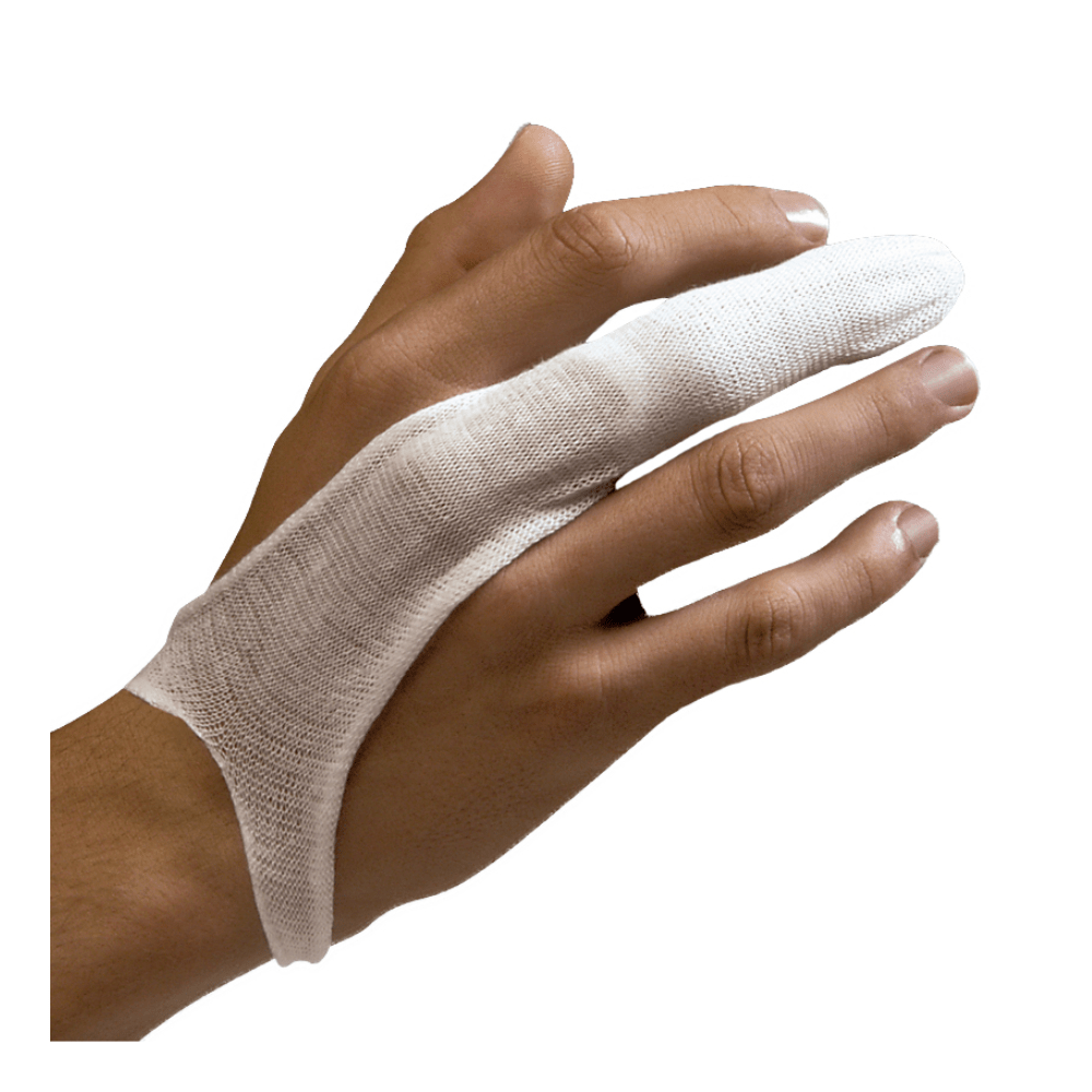 Uma mão com protetores elásticos para os dedos da Holthaus, que cobrem o dedo indicador e se estendem até à base do polegar, da Holthaus Medical GmbH & Co. KG. A ligadura respirável e elástica imobiliza o dedo indicador. O fundo é branco liso.