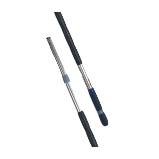 Diese vielseitigen Vileda Professional Teleskopstab-Werkzeuge von Vileda GmbH verfügen über zwei ausziehbare Metallstangen mit schwarzen und blauen Griffen sowie mehrere Segmente zur Längeneinstellung. Sie sind mit einem ergonomischen Griff für Benutzerkomfort ausgestattet.