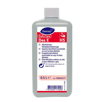 Uma garrafa de 500 ml da Diversey Deutschland GmbH & Co. OHG Soft Care Des E, um desinfetante para as mãos em gel listado pela VAH, com um rótulo multilingue em azul, vermelho e branco com instruções e informações.