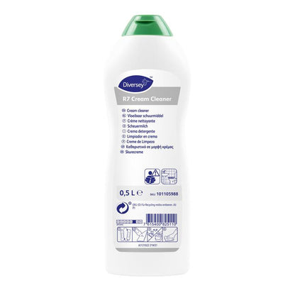 Uma garrafa branca de 0,5 litros de Diversey R7 Creme-Reiniger para superfícies duras e impermeáveis da Diversey Deutschland GmbH & Co. OHG com tampa verde e rótulo multilíngue com instruções, nome do produto, código de barras e símbolos de reciclagem.