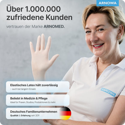 Uma mulher sorridente de polo branco e luva levanta a mão. Mais de 1 milhão confiam nas Luvas Descartáveis ARNOMED LATEX PF Sem Pó da ARNOWA GmbH - preferidas na medicina, cuidados e de uma empresa familiar alemã.
