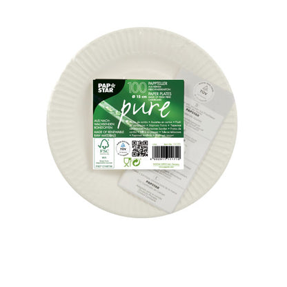 Um PAPSTAR 100 pratos redondos brancos, papelão "pure" redondo da PAPSTAR GmbH com um rótulo central verde-branco-preto, certificado FSC, 18 cm de diâmetro e contém 100 pratos de papelão sustentáveis.