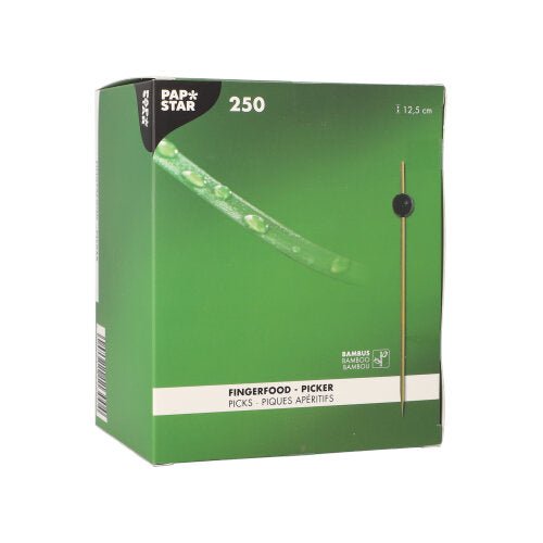 Uma caixa verde com 250 palitos de finger food da PAPSTAR GmbH, cada um com 12,5 cm de comprimento; na frente há um único espeto biodegradável e informações do produto em várias línguas.