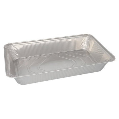 Um recipiente gastronorm Starpak 3 retangular, uma forma de alumínio descartável (8,5 l, 8 cm x 32,6 cm x 52,7 cm), vazio com bordas elevadas e fundo plano sobre um fundo branco simples.