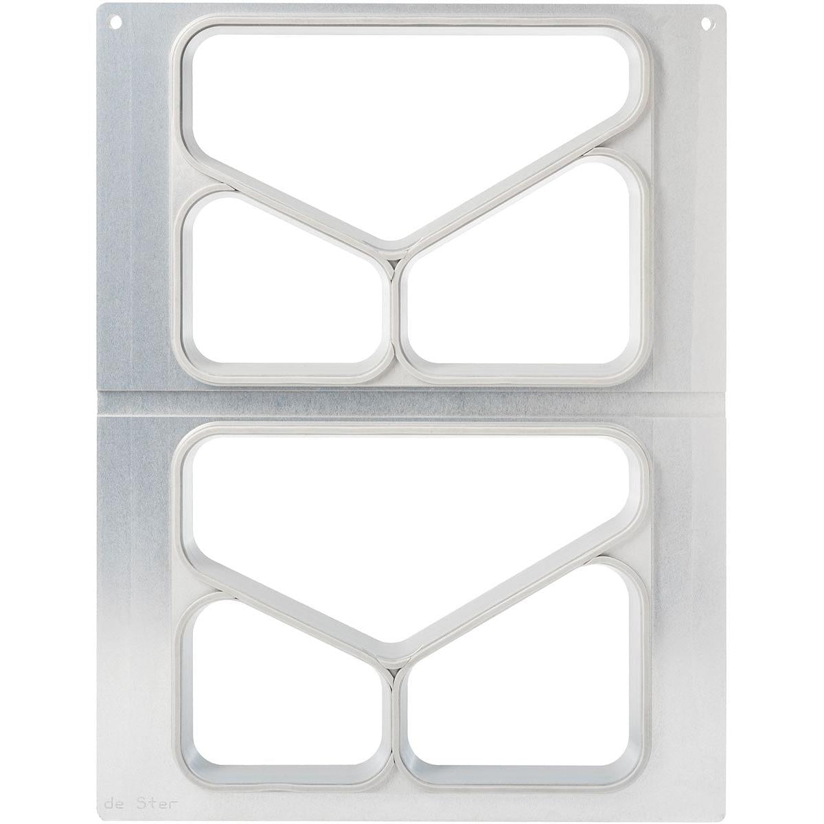 O cassete DF15/25 para bandejas CPET da Duni GmbH tem duas seções retangulares idênticas, cada uma com três compartimentos arredondados, capacidade de 525 ml e uma superfície lisa prateada - ideal para uso na gastronomia e compatível com bandejas CPET.