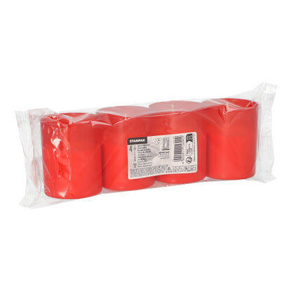 Uma embalagem de plástico transparente contém quatro velas vermelhas PAPSTAR "Stundenbrenner" (Ø 5 cm, 6,5 cm de altura) da PAPSTAR GmbH, que possuem na frente uma etiqueta branca com informações do produto e código de barras.