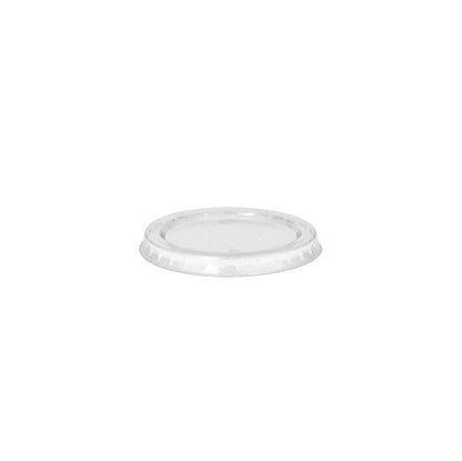 A tampa Starpak 100 é uma tampa de plástico PS transparente e redonda (Ø 6,7 cm, altura 1 cm) em um fundo branco simples. É projetada para copos ou recipientes descartáveis, possui uma borda ligeiramente elevada e é fornecida em um pacote de 100 unidades.