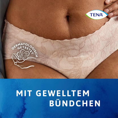 Um close-up mostra alguém vestindo TENA Silhouette Plus White Inkontinenzpants da TENA – Essity Germany GmbH. O texto diz “Com cós ondulado” e “Dermatologicamente testado”, com o logotipo TENA Silhouette no canto superior direito.