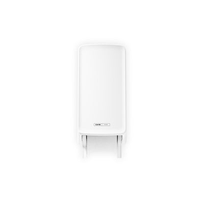 Uma embalagem de papel higiénico CWS PureLine (1 unidade) da marca CWS, com embalagem sustentável e ecológica, para uma utilização amiga do ambiente.
