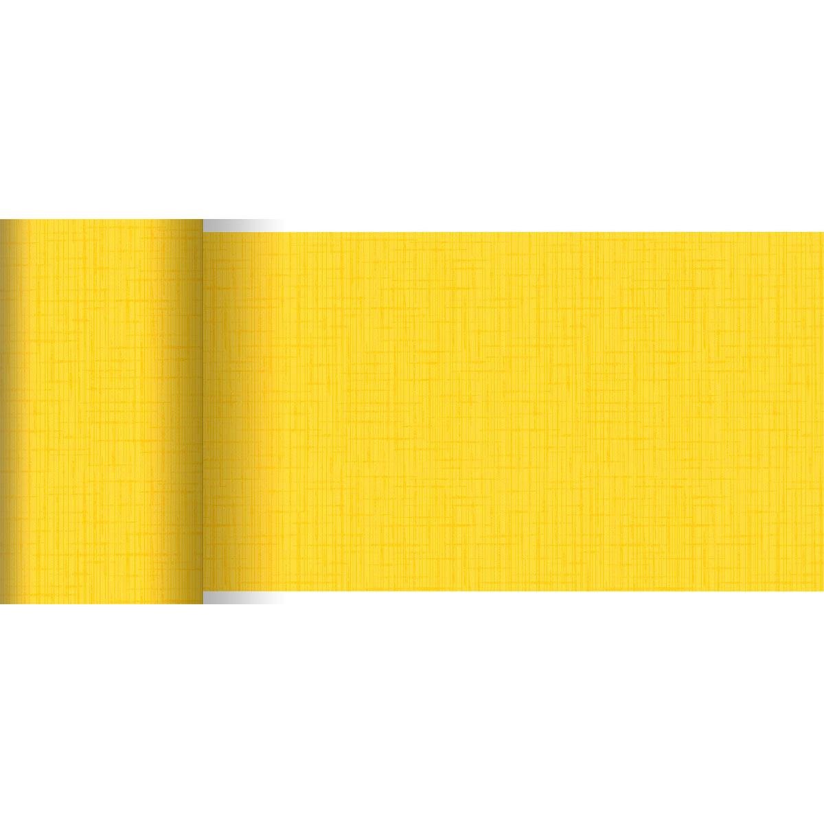 Um rolo de corredor de mesa Dunicel 20 m x 15 cm da Duni GmbH em amarelo com uma estrutura discreta em forma de grade e acabamento fosco é parcialmente desenrolado sobre um fundo branco. Ideal para decorações de mesa com linhas cruzadas delicadas.