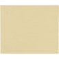 Vista de cima de um papel de embrulho de grama Bloom Mini (345x290 mm) não impresso, texturizado, bege claro, da Duni GmbH, papel de grama natural com salpicos discretos; embalagem contém 1000 unidades.