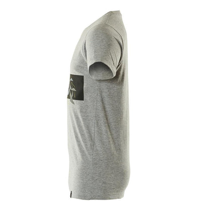 Camiseta com camiseta estampada