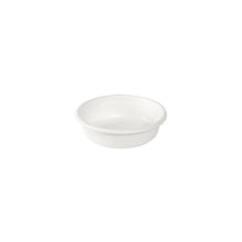 Ein runder, weißer 30 ml Dressingbecher aus Bagasse von Duni GmbH (65x65x18 mm, Packung mit 150 Stück) liegt mittig auf weißem Hintergrund; umweltfreundlich und praktisch mit leicht erhöhtem Rand.