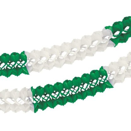 Duas PAPSTAR guirlandas de grande dimensão (papel, ignífugas, Ø 16 cm · 10 m) da PAPSTAR GmbH são ilustradas com um padrão zig-zag verde e branco alternado, sendo ideais para decoração em um fundo branco simples.