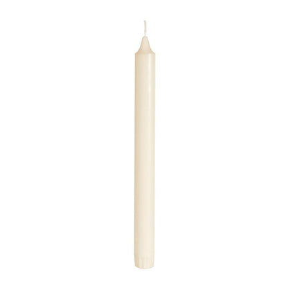 Uma única vela cônica não acesa de 100% estearina (250 x 22 mm, 9h de duração de queima) da Duni GmbH está em pé diante de um fundo branco simples, com superfície lisa, pavio visível e base levemente texturizada.