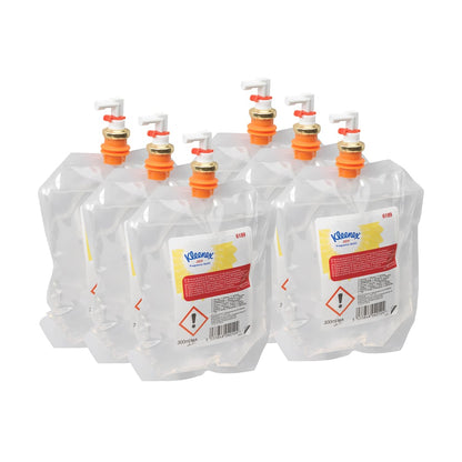 Seis recargas transparentes de 300 ml Kleenex® Duft Joy da Kimberly-Clark GmbH em um cartucho de 6 unidades com bico laranja e branco, rotuladas para o banheiro e com símbolos de aviso.