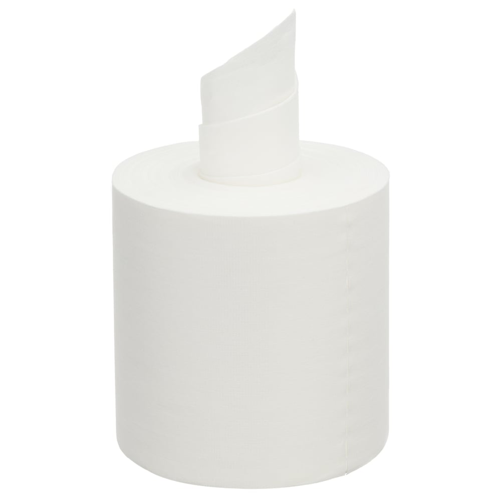 Nahaufnahme einer unbenutzten WypAll® Wettask™ PowerClean-Rolle (Weiß, 6 Nachfüllpackungen × 60 Blatt | Karton) der Kimberly-Clark GmbH, mit einem hochgezogenen Blatt - ideal für die professionelle Reinigung, aufrecht auf einem schlichten weißen Hintergrund dargestellt.