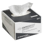 Uma caixa retangular branca de toalhetes de precisão Kimtech® Science (Kimberly-Clark GmbH) com um toalhete que não solta fiapos, parcialmente retirado da embalagem; ideal para a limpeza em laboratórios. As informações sobre o produto e a marca constam na pequena caixa de 286 folhas, do tipo «puxar e retirar».