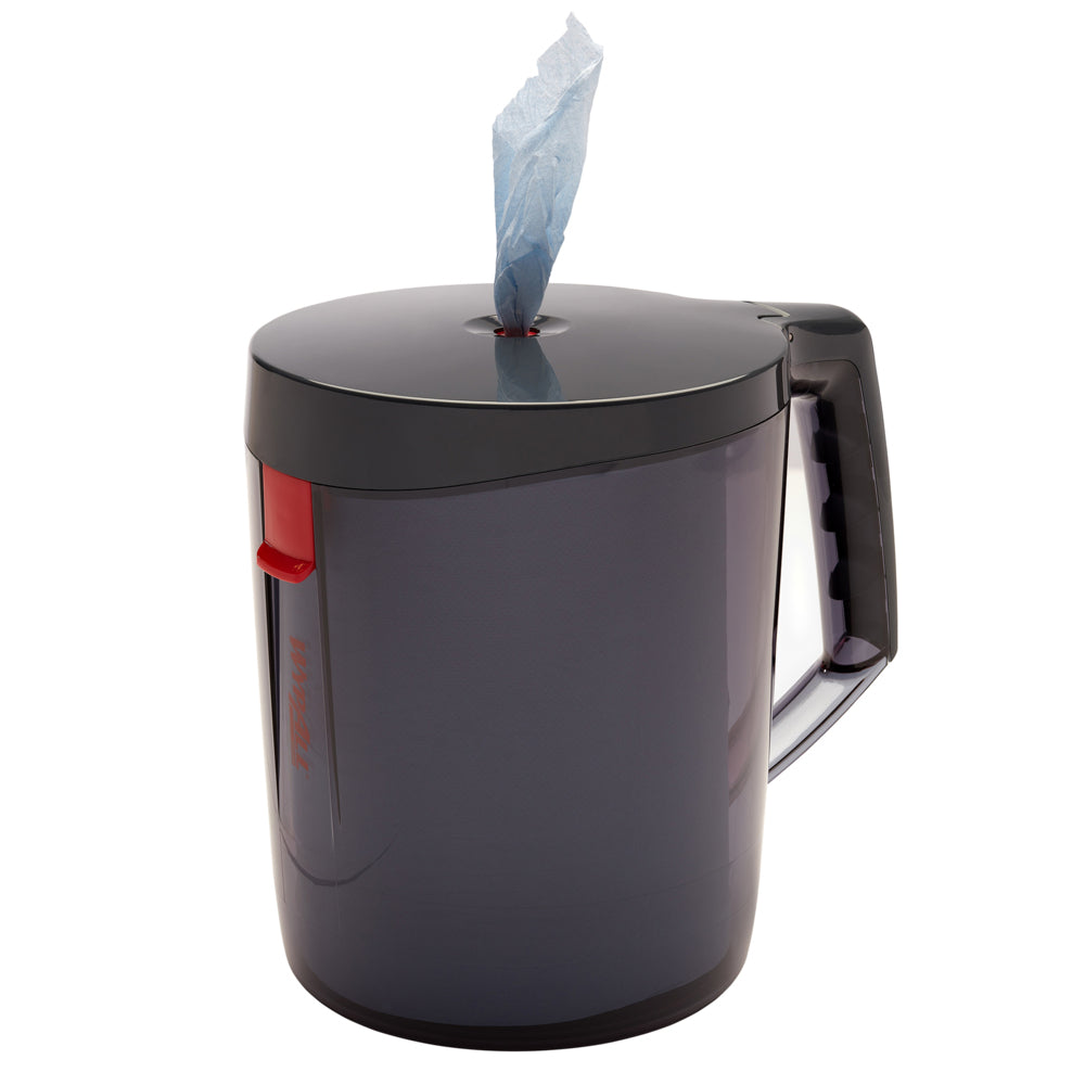 Der WypAll® Reach™ Centrefeed Dispenser von Kimberly-Clark GmbH ist ein dunkelgrauer Kunststoffbehälter mit Griff und roter Verriegelung, der blaue Reinigungstücher sicher aufnimmt und bequem durch die Deckelöffnung ausgibt.