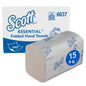 Uma caixa de toalhas intercaladas Scott® Essential™ (brancas, pequenas) da Kimberly-Clark GmbH contém 15 pacotes com 340 folhas cada, empilhadas ao lado da caixa com o logotipo Scott para uma secagem higiénica das mãos.