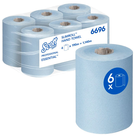 Sechs blaue Rollen Scott® Essential™ Slimroll™ Handtücher (190 m x 19,8 cm) von Kimberly-Clark GmbH, eine Rolle vorne, Verpackung hinten mit "6 x 190 m = 1.140 m", Produktcode 6696 - umweltfreundliche Händetrocknung.