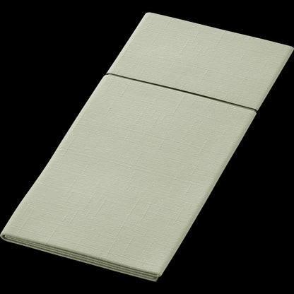 Um tecido Duniletto-Slim 40x33cm verde-claro bem dobrado da Duni GmbH com um padrão de textura discreto, geralmente usado como base higiênica, está posicionado diante de um fundo preto.