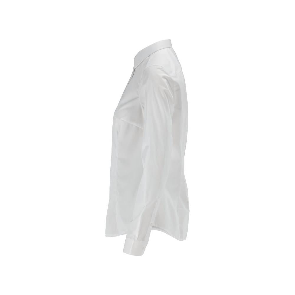 Camisa, blusa feminina moderna com ajuste feminino