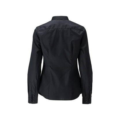 Camisa, blusa feminina moderna com ajuste feminino