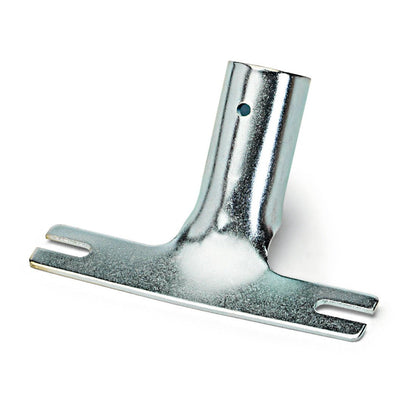 O suporte de cabo de metal fendido Nölle Profi Brush da Nölle Profi Brush Bürsten- & Pinseltechnik e.K. tem uma forma em T com fundo plano fendido e parte vertical cilíndrica, cromada ou zincada, ideal para uso com ferramentas de limpeza Nölle Profi Brush.