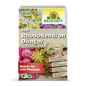 Uma embalagem de 2,5 kg de Neudorff Shop Azet RhododendronDünger, um adubo orgânico para rododendros e azáleas, com imagens de flores em flor e detalhes do produto em alemão na frente da embalagem.