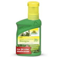 Uma garrafa de plástico verde da Neudorff Shop Azet Kakteen- & SukkulentenDünger líquido mostra imagens de cactos, informações do produto em alemão e uma faixa vermelha com "Para 50 litros de água de rega" no rótulo.