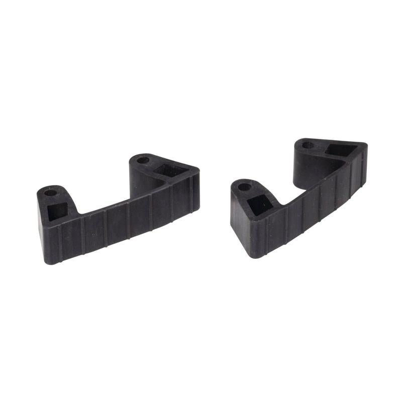 Um suporte de borracha de substituição preto da Diversey Deutschland GmbH & Co. OHG, adequado para o artigo 7517427, 7517310, 7511293. Feito de plástico de borracha de substituição robusto com lados estriados, braços angulados e dois orifícios de fixação. Embalagem (1 peça).