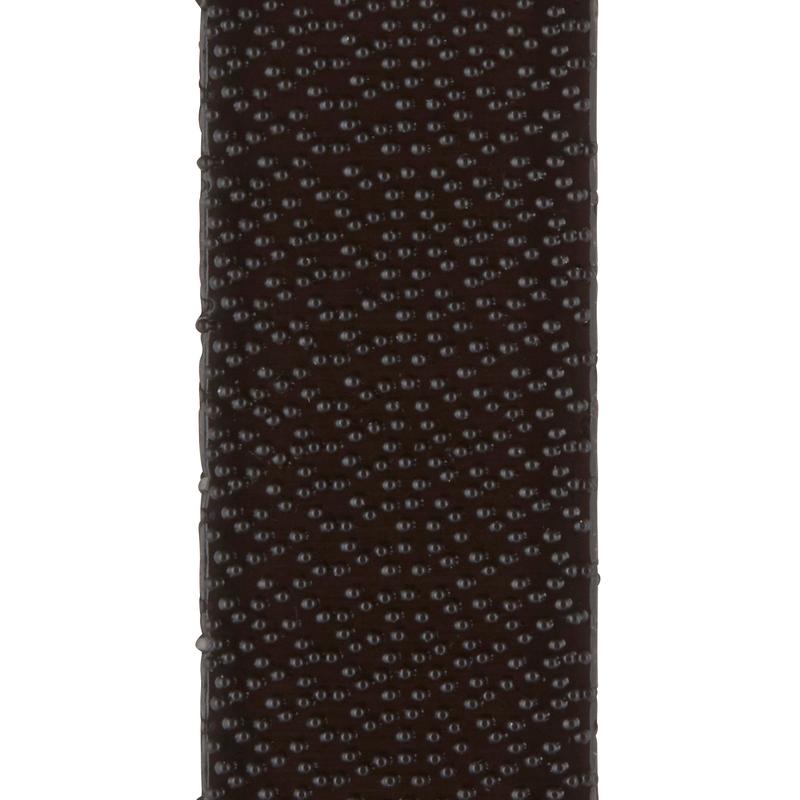 Close-up da superfície texturizada marrom-escura com pontos elevados das tiras de montagem de quadros Command™ 17201BLK da 3M Deutschland GmbH, tamanho médio, preto, 4 conjuntos - ideal para pendurar quadros sem pregos e remoção sem resíduos.