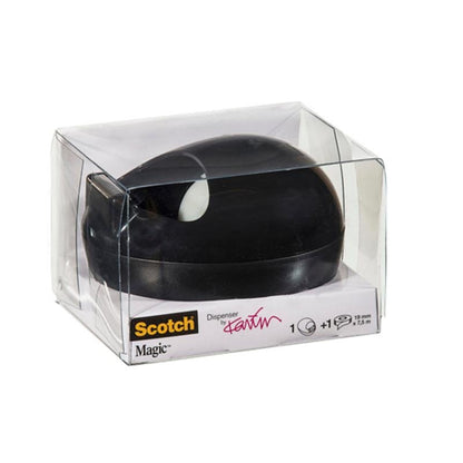 O dispensador de mesa Scotch™ Karim Rashid da 3M Deutschland GmbH em preto está em uma embalagem de plástico transparente com etiquetas de produto visíveis e branding na frente e lateral.