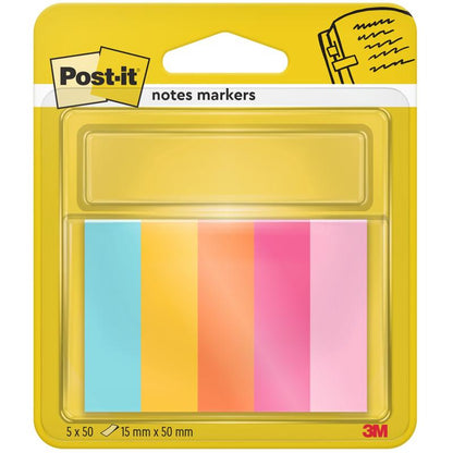 Uma embalagem de marcadores de página Post-it® (15 mm x 50 mm, 50 folhas/bloco, 100% PEFC) da 3M Deutschland GmbH contém cinco abas coloridas nas cores azul, amarelo, laranja, rosa e rosa claro em um suporte transparente em uma embalagem de marca amarela.