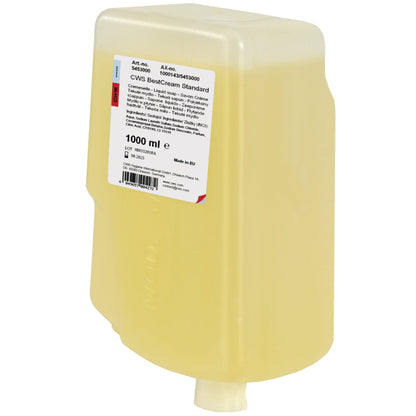 Um recipiente de recarga de creme de sabão CWS BestCream Standard retangular, semi-transparente e amarelo com rótulo branco, fórmula amiga da pele, capacidade de 1000 ml e pequena bica inferior para fácil limpeza manual.
