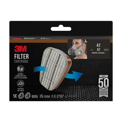 Vista frontal da embalagem do cartucho de filtro 3M™ 6055, A2 Vapores Orgânicos da 3M Deutschland GmbH, que mostra o cartucho, uma pessoa com máscara de proteção respiratória e informações do produto como "A2" e "Vapores Orgânicos".