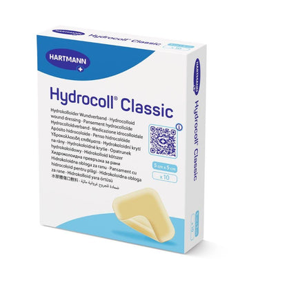 Um pacote de Hartmann Hydrocoll Classic Curativo estéril da Paul Hartmann AG, selado individualmente; 10 curativos (5 cm x 5 cm), com informação de produto multilíngue, código QR e imagem do curativo. Ideal para cuidados com feridas úmidas e para apoiar a granulação e epitelização.