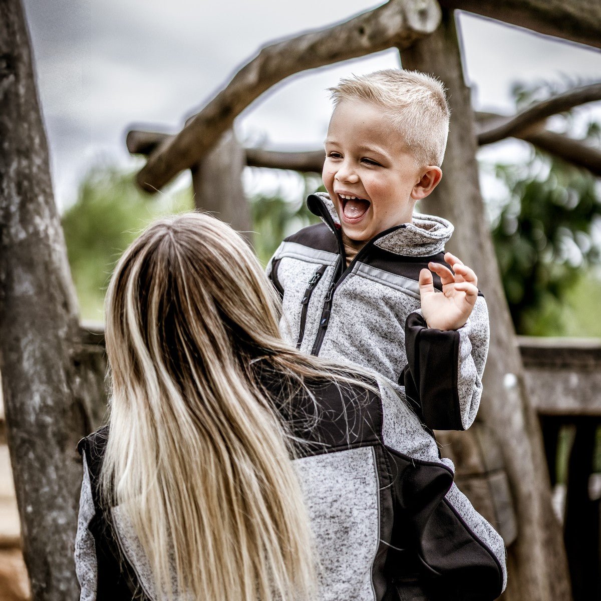 NITRAS MOTION TEX KIDS, jaqueta softshell de malha, cinza claro / preto