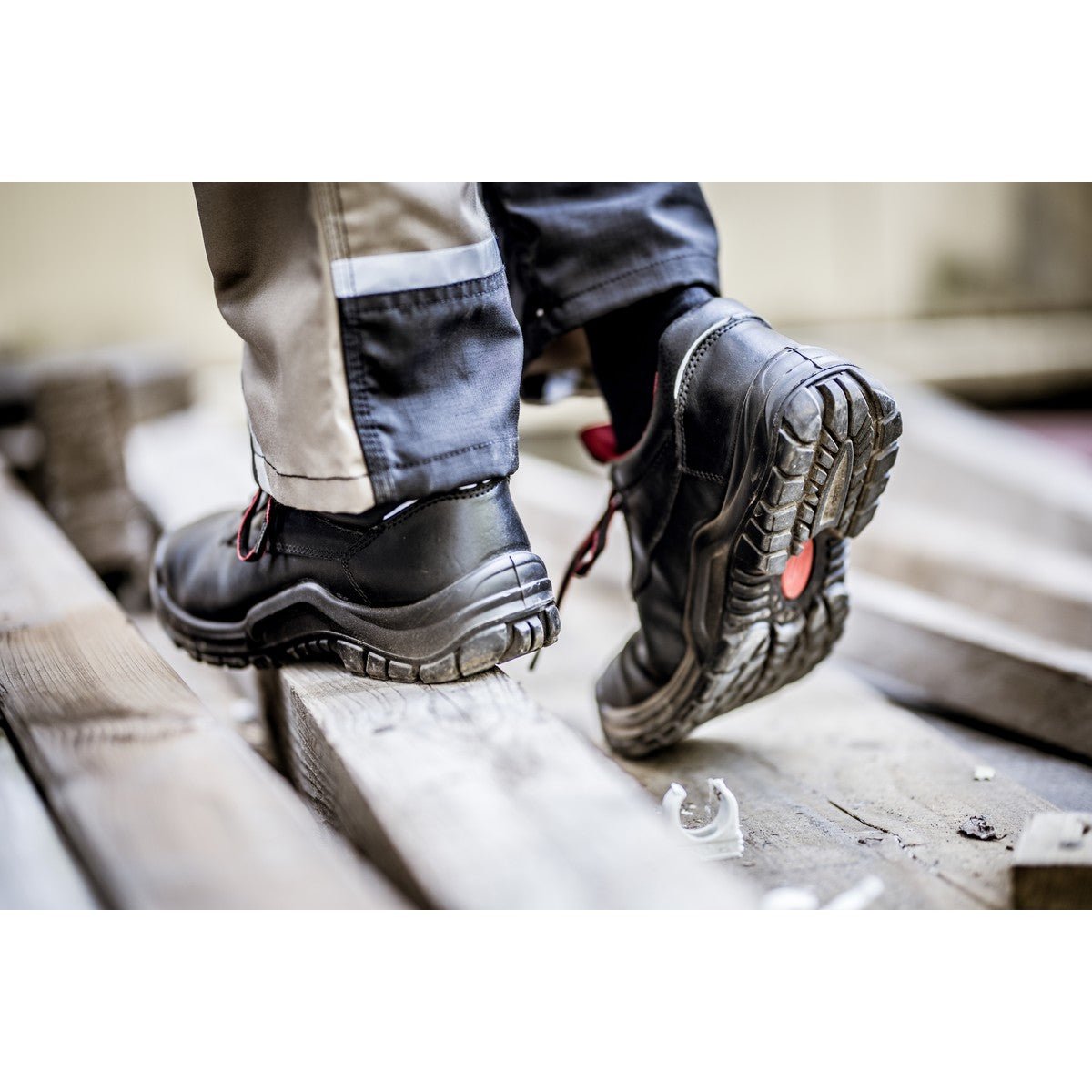 NITRAS POWER STEP, calçado de segurança S3 HRO SRC, preto