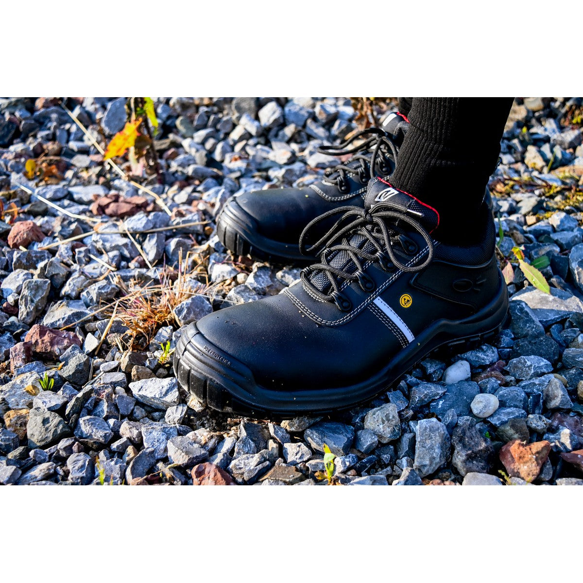 NITRAS UTILITY STEP, calçado de segurança S3L CI FO SR, preto