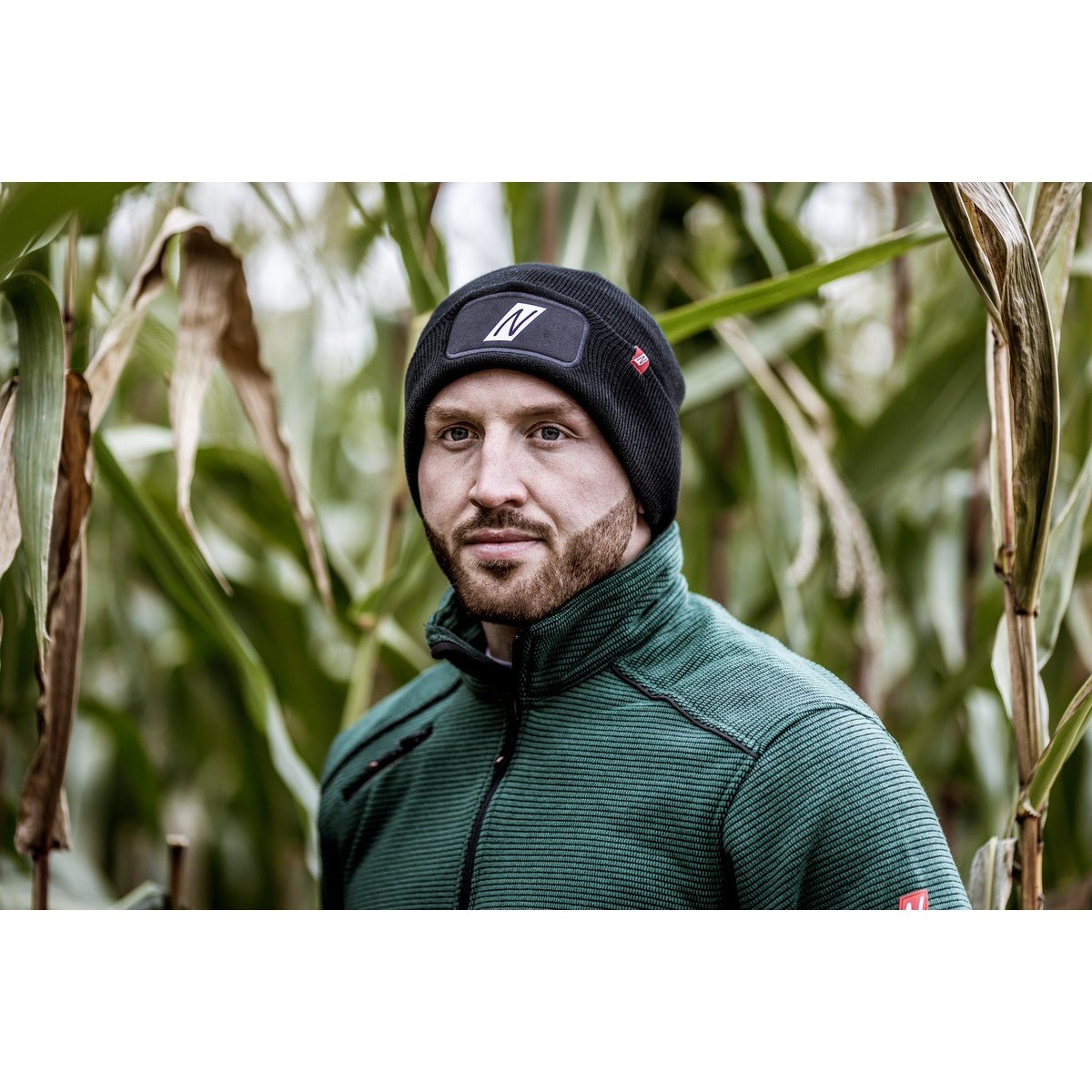 Gorro em malha NITRAS, poliacrílico preto: 100% | Pacote (1 peça)