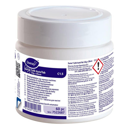 Um recipiente de plástico branco com a inscrição "Suma Café AutoTab pastilhas de limpeza para máquinas de café expresso 60 unid." da Diversey Deutschland GmbH & Co. OHG contém 60 pastilhas para remoção de óleos/gorduras de café. A etiqueta contém instruções de segurança e uso, bem como um símbolo de aviso.