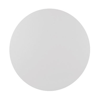 Os 100 suportes para bolos da PAPSTAR GmbH são suportes para bolos redondos e brancos de cartão com borda lisa, que se assemelham a círculos brancos simples sobre um fundo branco.