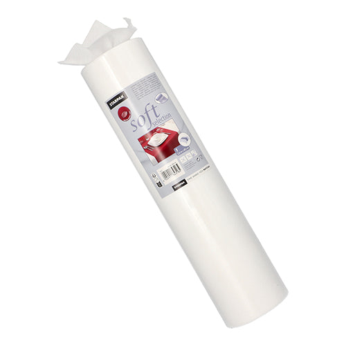 Um rolo branco de corredor de mesa Starpak, semelhante a tecido, velo "soft selection" (24 m x 40 cm), mostra o nome da marca e o rótulo do produto com um jogo americano vermelho, algumas folhas estão ligeiramente puxadas para fora no topo.