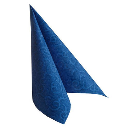 Um único PAPSTAR 50 guardanapos "ROYAL Collection" 1/4-dobra 40 x 40 cm, azul escuro da PAPSTAR GmbH, está dobrado em pé em uma forma pontiaguda diante de um fundo branco.