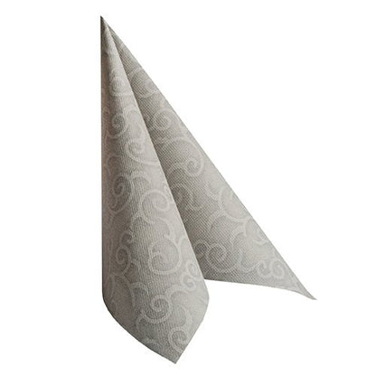 O guardanapo "ROYAL Collection" da PAPSTAR GmbH 50 guardanapos (40x40 cm, cinza, 1/4-dobra) está em pé em frente a um fundo branco e se destaca pelo seu tom cinza claro elegante e padrão discreto.