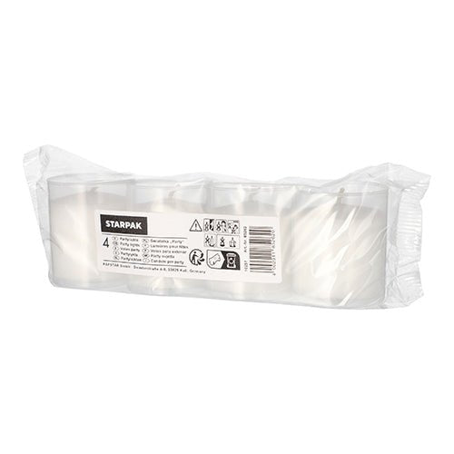 Uma embalagem de plástico transparente contém 4 velas brancas Starpak Partylichte (Ø 5 cm, 6,5 cm) em uma fileira. O rótulo exibe informações do produto, símbolos de segurança e um código de barras – perfeito para ocasiões especiais ou como velas de festa.