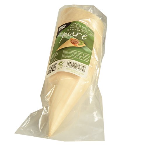 Uma embalagem de plástico transparente com 50 cones de finger food "pure" em forma de cone, de madeira, da PAPSTAR GmbH, possui um rótulo verde com informações do produto e código de barras e destaca o design ecológico em madeira.