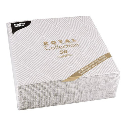 Um pacote com 50 PAPSTAR guardanapos "ROYAL Collection", 1/4-dobra, 40 x 40 cm, em cinza da PAPSTAR GmbH. Os guardanapos estão empilhados e cuidadosamente embalados em uma embalagem transparente com o logotipo da PAPSTAR na parte superior.